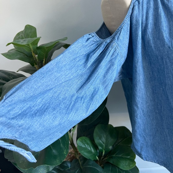 MADEWELL linen cotton blend chambray denim blue top cold shoulder 3/4 sleeves - Picture 7 of 10